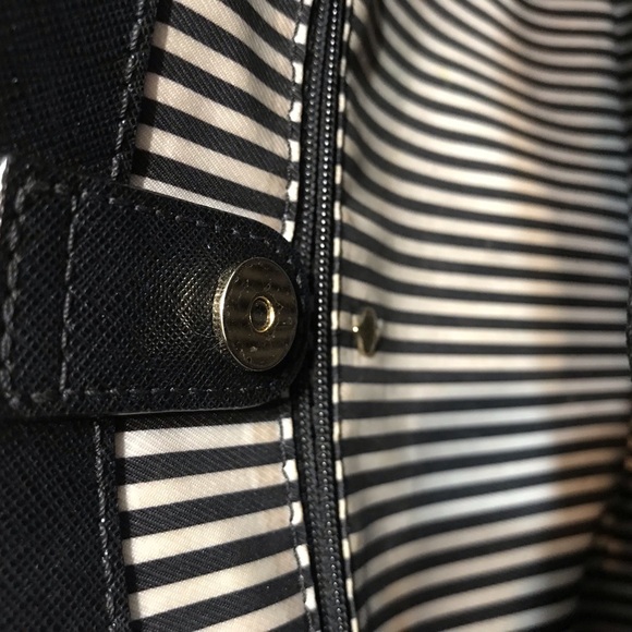 Kate Spade Leila Medium Triple Compartment Shoulder Bag - Black - Picture 4 of 8